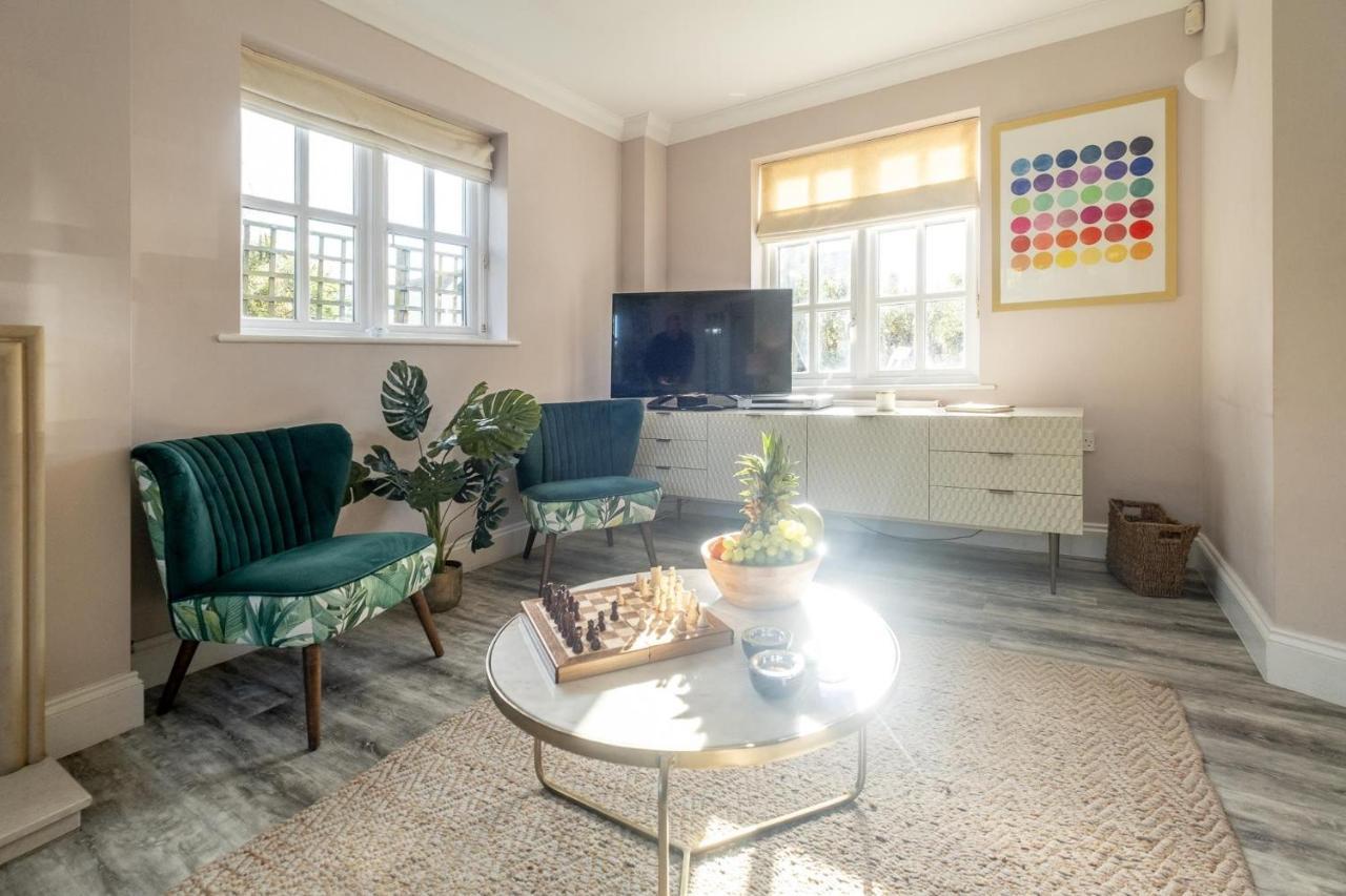 1 Sanctuary Court - Aldeburgh Coastal Cottages 소펜네스 외부 사진