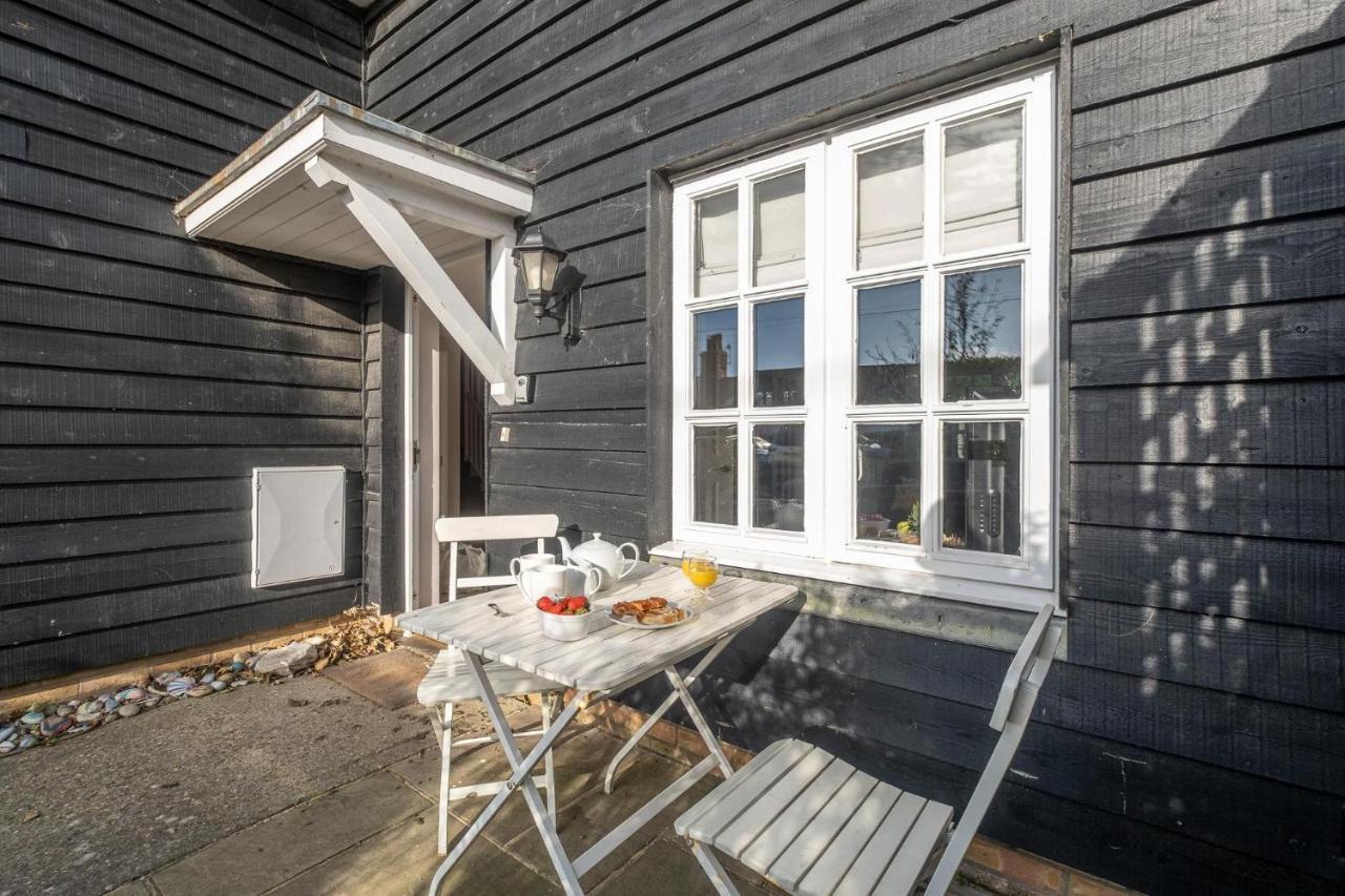 1 Sanctuary Court - Aldeburgh Coastal Cottages 소펜네스 외부 사진